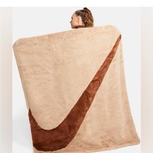 NWT plush Nike Blanket